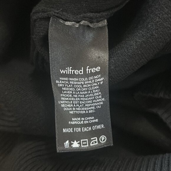 Wilfred Free Comfy Souvenir Set - Picture 3 of 4